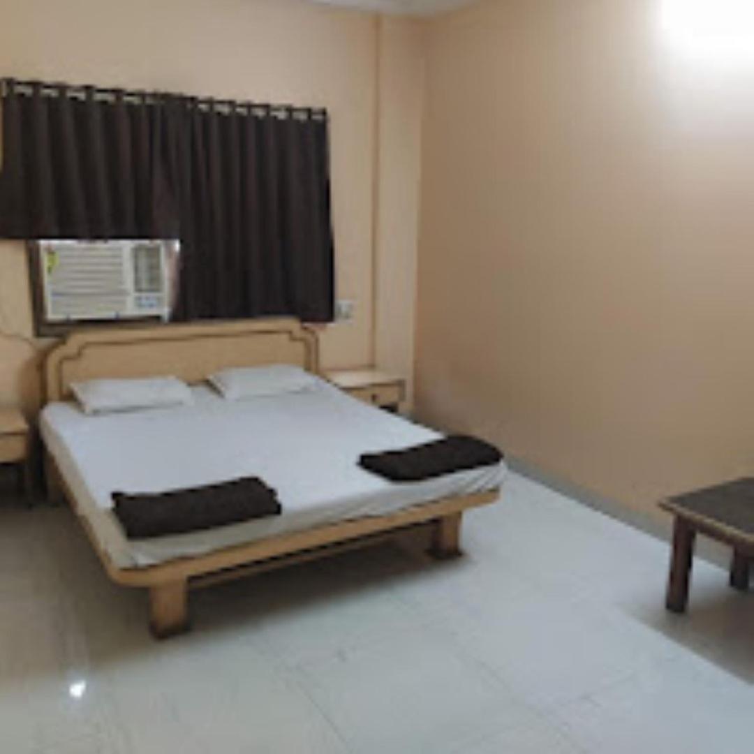 Hotel Pritam Palace , Dhule Luaran gambar